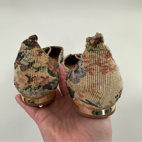 Steve Madden Walkie flats size 7 multicolored floral tapestry dorsay pointy toe - Picture 10 of 14